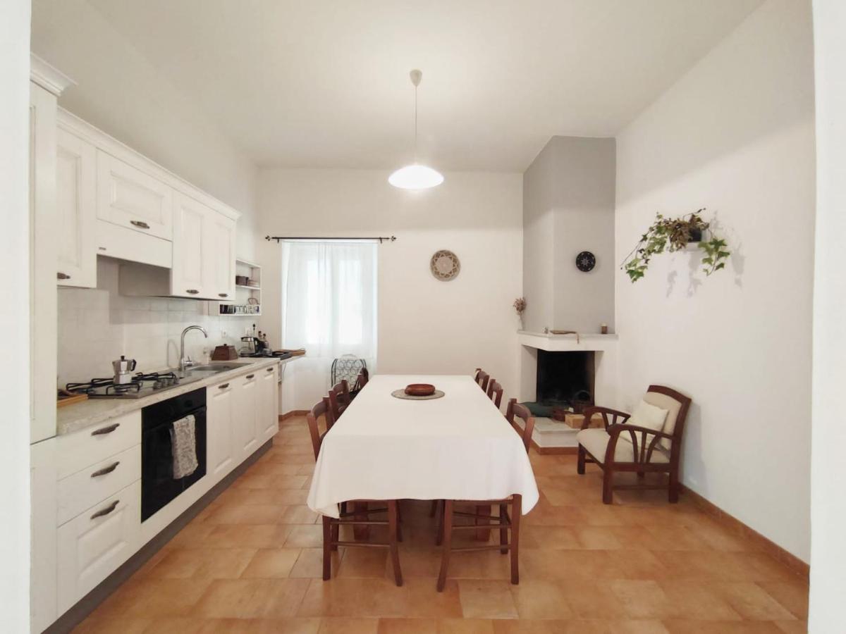 Il Casale Villa Teulada Exteriör bild