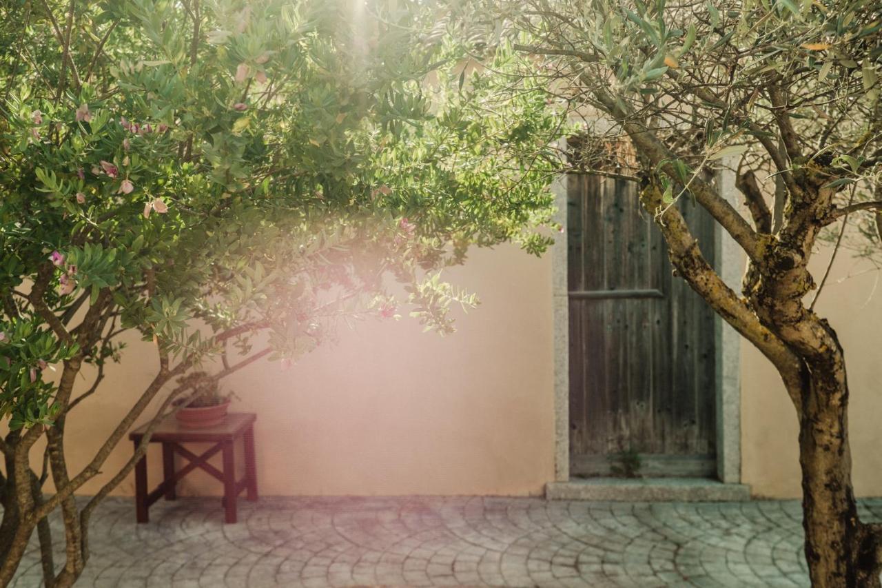 Il Casale Villa Teulada Exteriör bild